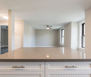 For Lease - 254 Cedar Street Unit# Unit 2 (Upper), Collingwood, Ont... - Photo 1