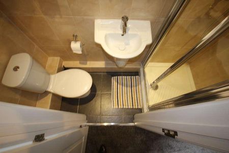 Belvedere Road, Staffordshire, Burton Upon Trent, DE13 - Photo 5