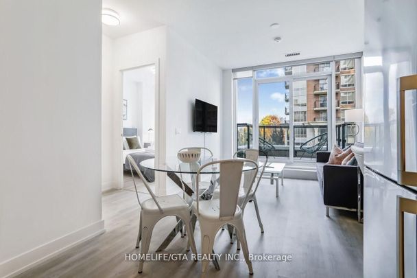 402 30 Inn On The Park Drive - Photo 1