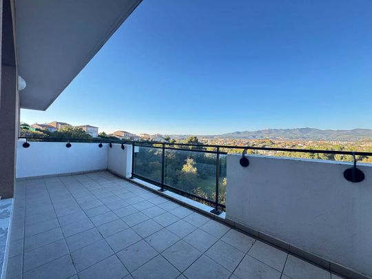 LA CROIX ROUGE. Studio avec terrasse et garage à louer - Photo 1