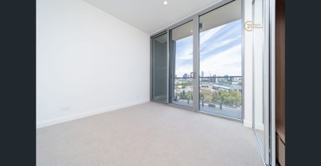 APARTMENT WITH CITY VIEWS @ $780 per week - Photo 3
