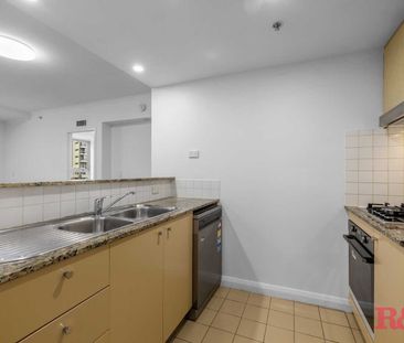 602/2B Help Street Chatswood - Photo 5