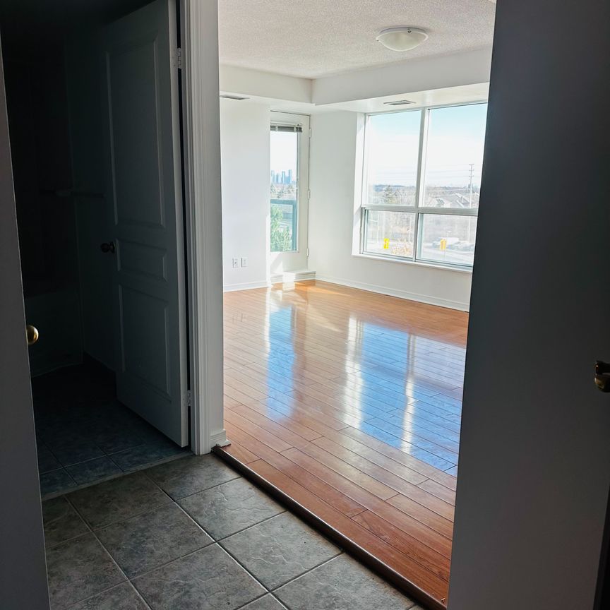 For Lease - 2545 Erin Centre Boulevard Unit# 404, Mississauga, Ontario - Photo 1