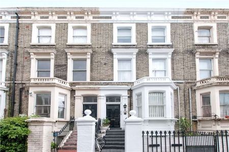 A charming one bedroom property. - Photo 3