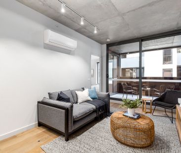 Thinking of selling? Contact our agent - Photo 2