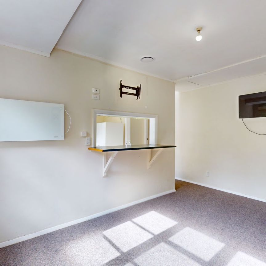 272 Adelaide Road, Newtown - Photo 1