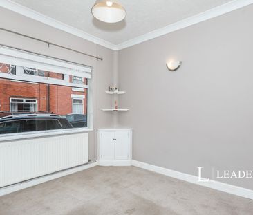 2 bedroom mid-terrace to rent Huxley Street, Northwich, CW8 - Photo 2