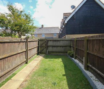 2 bedroom terraced house to rent - Photo 6