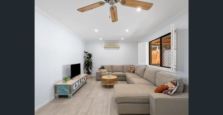 A SUMMER STUNNER - ENTERTAIN, RELAX & LIVE YOUR BEST LIFE - Photo 3