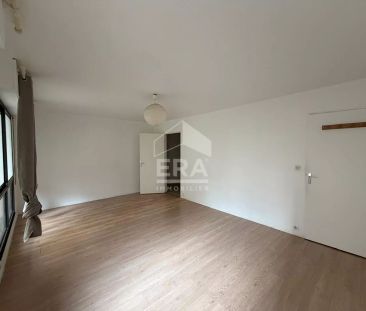 Appartement Paris 1 pièce 32 m2 - Photo 3