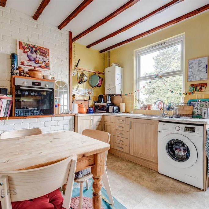 3 bedroom terraced house to rent - Photo 1