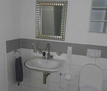 CORDULA IMMOBILIEN bel etage 3 Raumwohnung mit Balkon und Einbauküc... - Foto 1