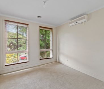 Superb Brick Home in Balwyn North - Photo 1