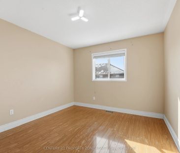 50 Commodore Drive #Upper - Photo 4