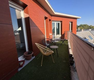 Beau 2 pièces meublé avec terrasse - Photo 4