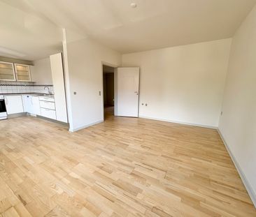Lys lejlighed med moderne køkken i Odense V - Foto 4