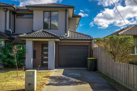1/3 Jaguar Drive, Clayton VIC 3168 - Townhouse For Rent | Domain - Photo 4