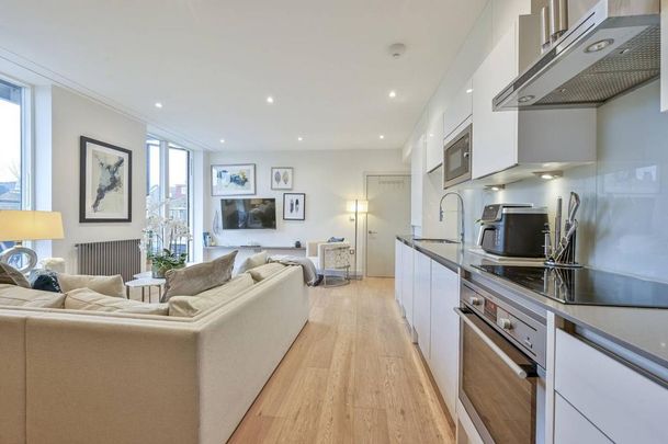 2 bedroom flat to rent - Photo 1