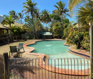 FURNISHED & SELF CONTAINED UNIT - Photo 4