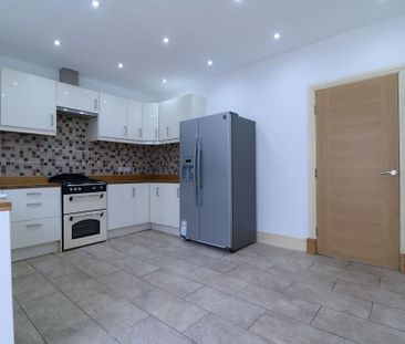 2 bedroom terraced house to rent - Photo 6