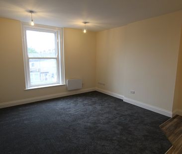 1 Bed Apartment - Photo 6