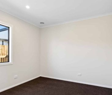 Brand New 2 bedroom for rent!! - Photo 1