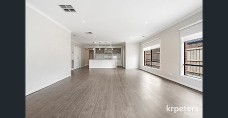 Modern Family Living in the Heart of Clyde - Photo 2