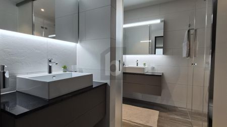 2.5 Zimmer, 70 m², 7. Stock - Photo 4