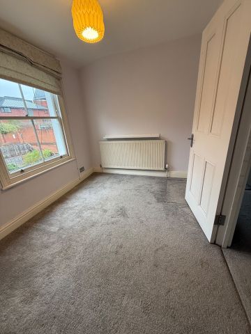 3 Bed Flat, Burgoyne Road, N4 - Photo 2