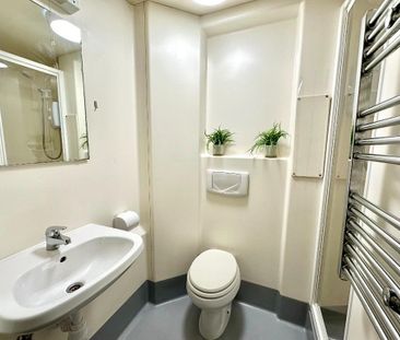 Studio to rent - Photo 3