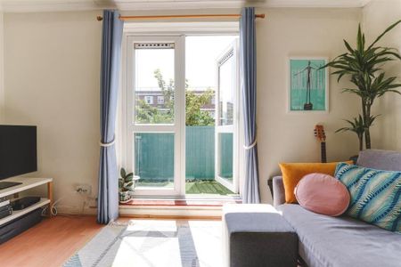 2 bedroom flat to rent - Photo 5