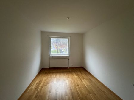 Högagärdsgatan 27 – 3 rok (1301) - Photo 3