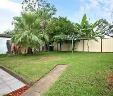 Modern Three Bedroom Home In Prime Location - Photo 2