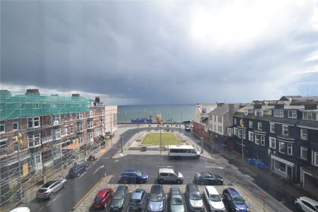 To rent in Fort Terrace, Bridlington, YO15 - Photo 3