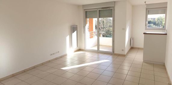 location Appartement T2 DE 47.59m² À BORDEAUX - Photo 2