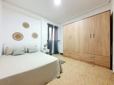 Carretera Escrivá, Valencia, Valencian Community 46007 - Photo 2