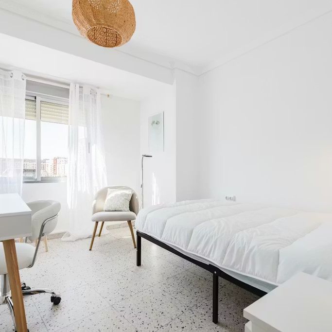 Calle Marino Blas de Lezo, Valencia, Valencian Community 46011 - Photo 1