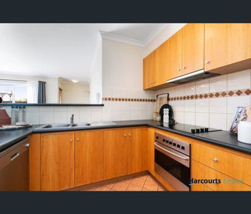 16/27 Eastbrook Terrace, East Perth, WA 6004 - Photo 2