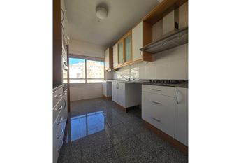 Apartamento T3 em Lisboa