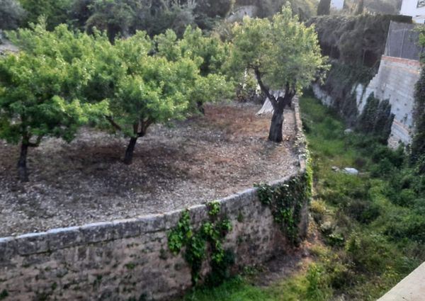 Se alquila chalet independiente en Jávea