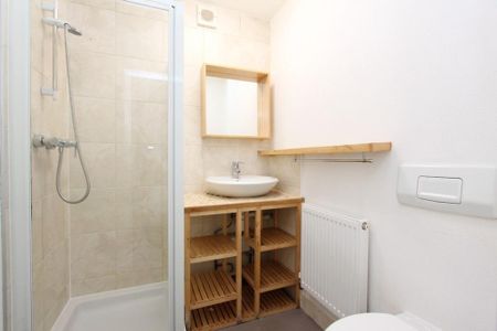 4 bedroom terraced house to rent - Photo 3
