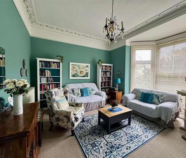 Sutherland House, Abbey Road, Malvernworcestershire, WR14 - Photo 2