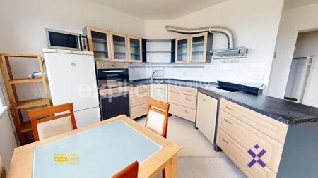 Pronájem bytu 2+kk, 52 m - Fotografie 5