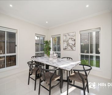 Stylish Contemporary Home with Spacious Family Living - Photo 4