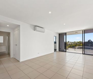 Spacious & Modern 'Foundry' Apartment - Photo 1