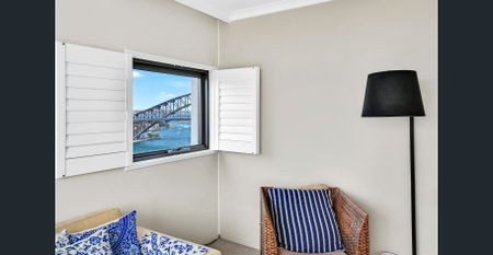 Stunning panoramic harbour views, enjoy the space! - Photo 2