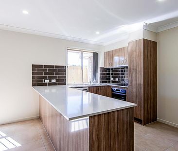 4 Bedroom Home In Highlands Estate! - Photo 6