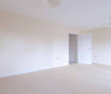A spacious four bedroom home in this sought after development in Ma... - Photo 5