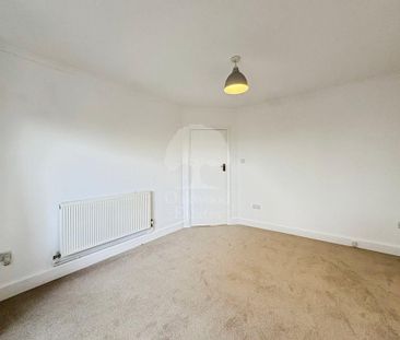 2 bedroom maisonette to rent - Photo 4