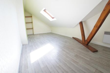 Location Appartement 2 pièces 27m² ANGERS 49100 - Photo 2